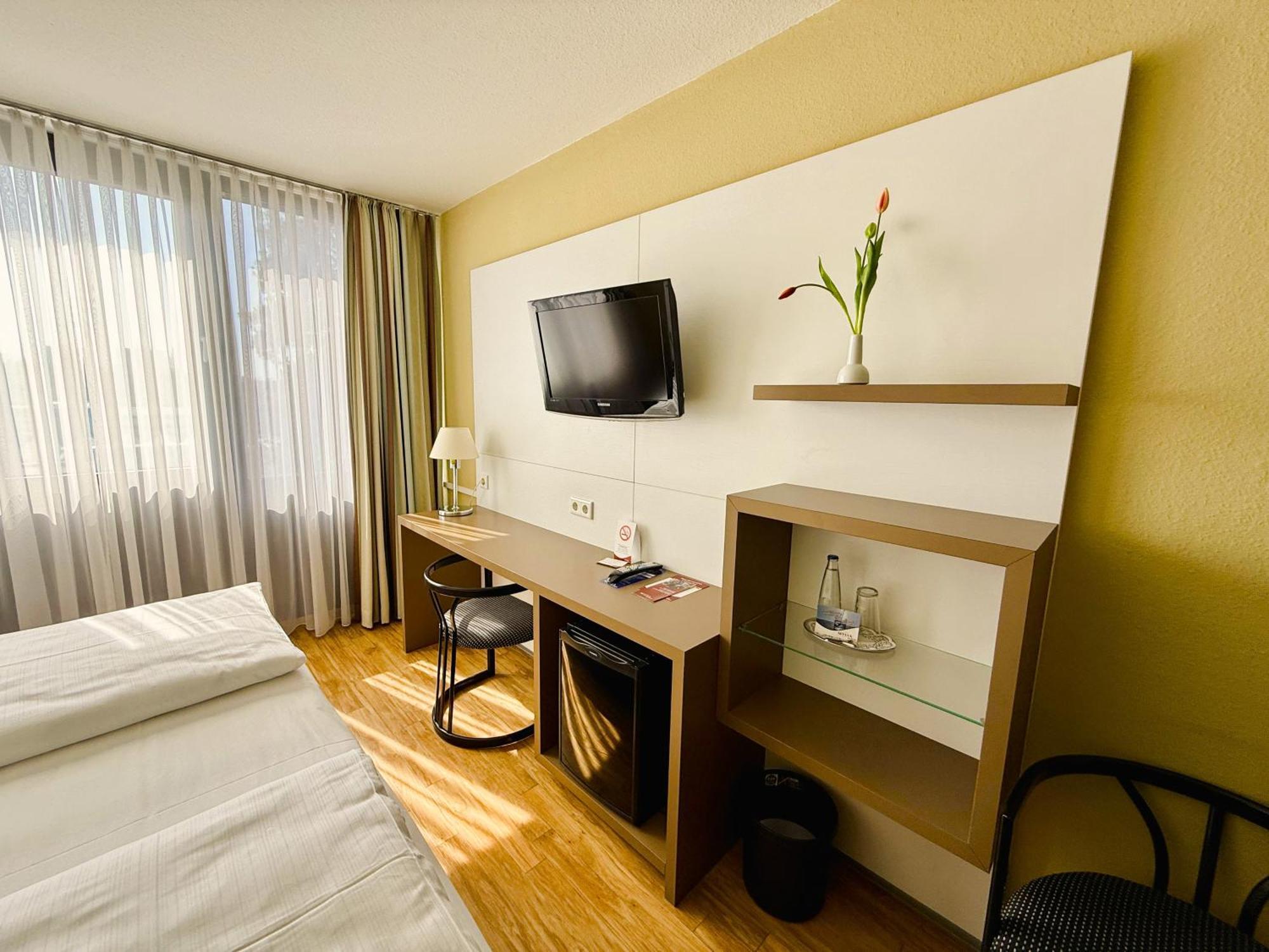 Arvena Messe Hotel